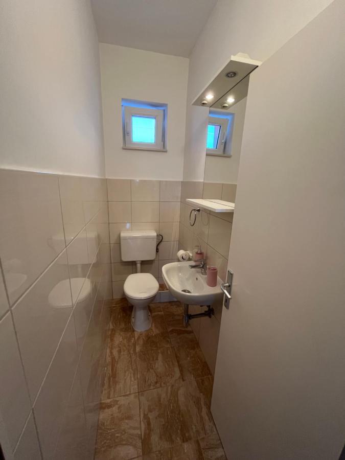 Apartman Ivica Omis Luaran gambar